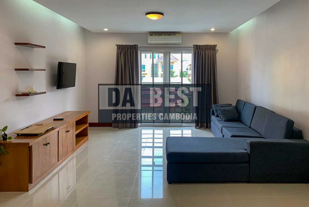 Beautiful 2Bedroom Apartment for rent in Toul Tumpoung - Phnom Penh - Full view of the livingroom area