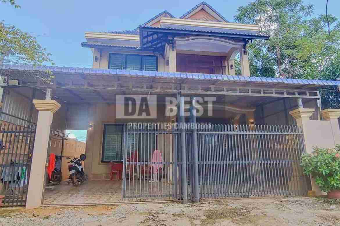 House 4​Bedrooms for Sale in Krong Siem Reap-Sangkat Svay DangKum