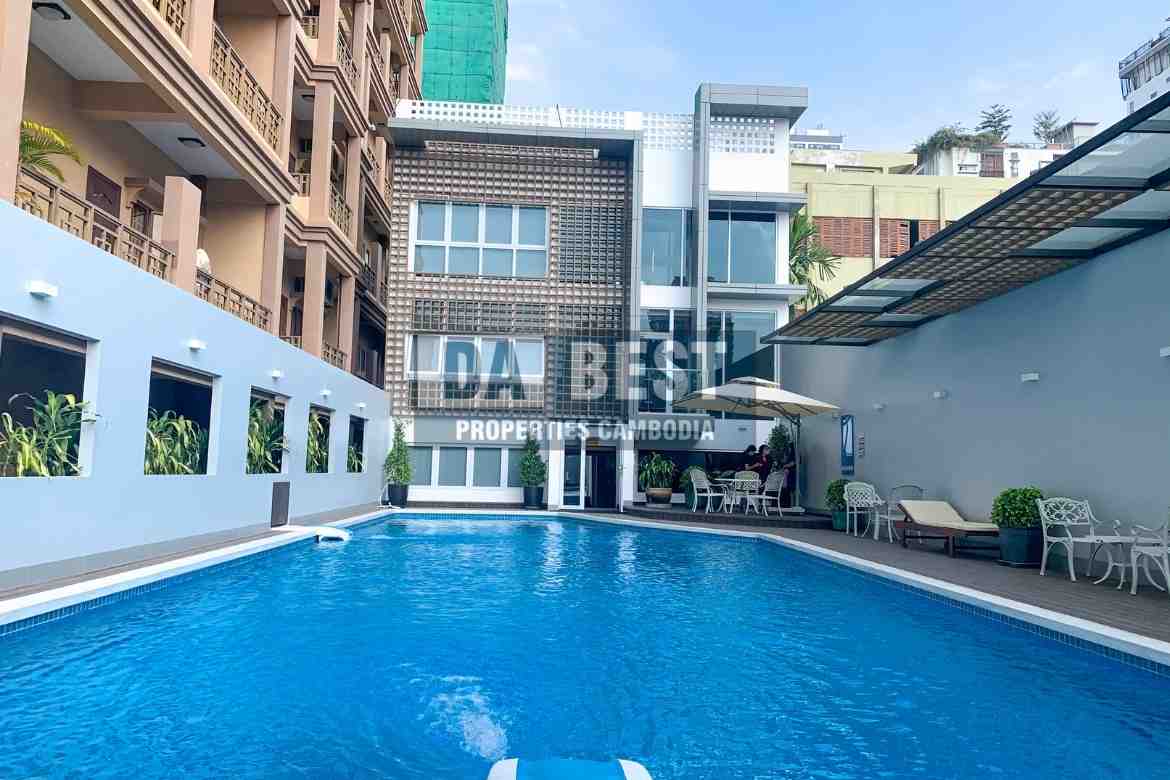 Spacious 3 Bedroom Apartment with Swimming Pool & Gym for rent in Phnom Penh-BKK1