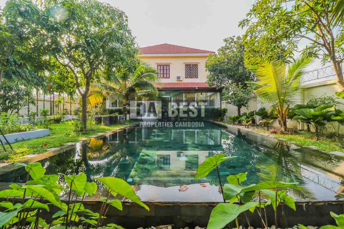 Private Villa 7 Bedroom for Rent with swimming pool in Siem Reap-Svay Dangkum