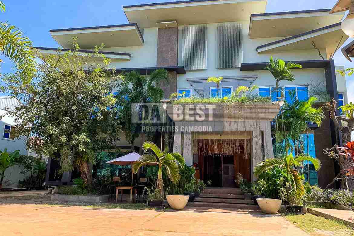 Luxurious Villa 7Bedrooms for Rent in Siem Reap - Salakomroeuk