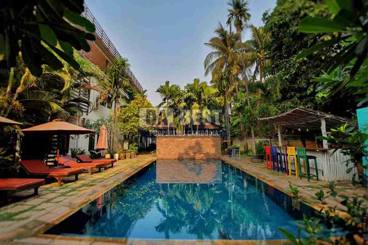 Hotel 18 Bedrooms for Rent in Siem reap - Slor Kram