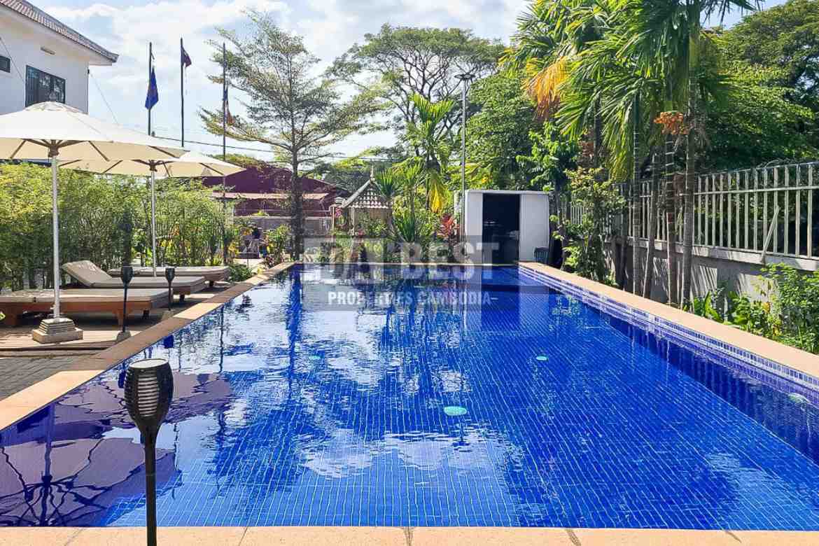 Villa 4 Bedroom for rent with Shared Swimming pool in Siem Reap-Svay Dangkum