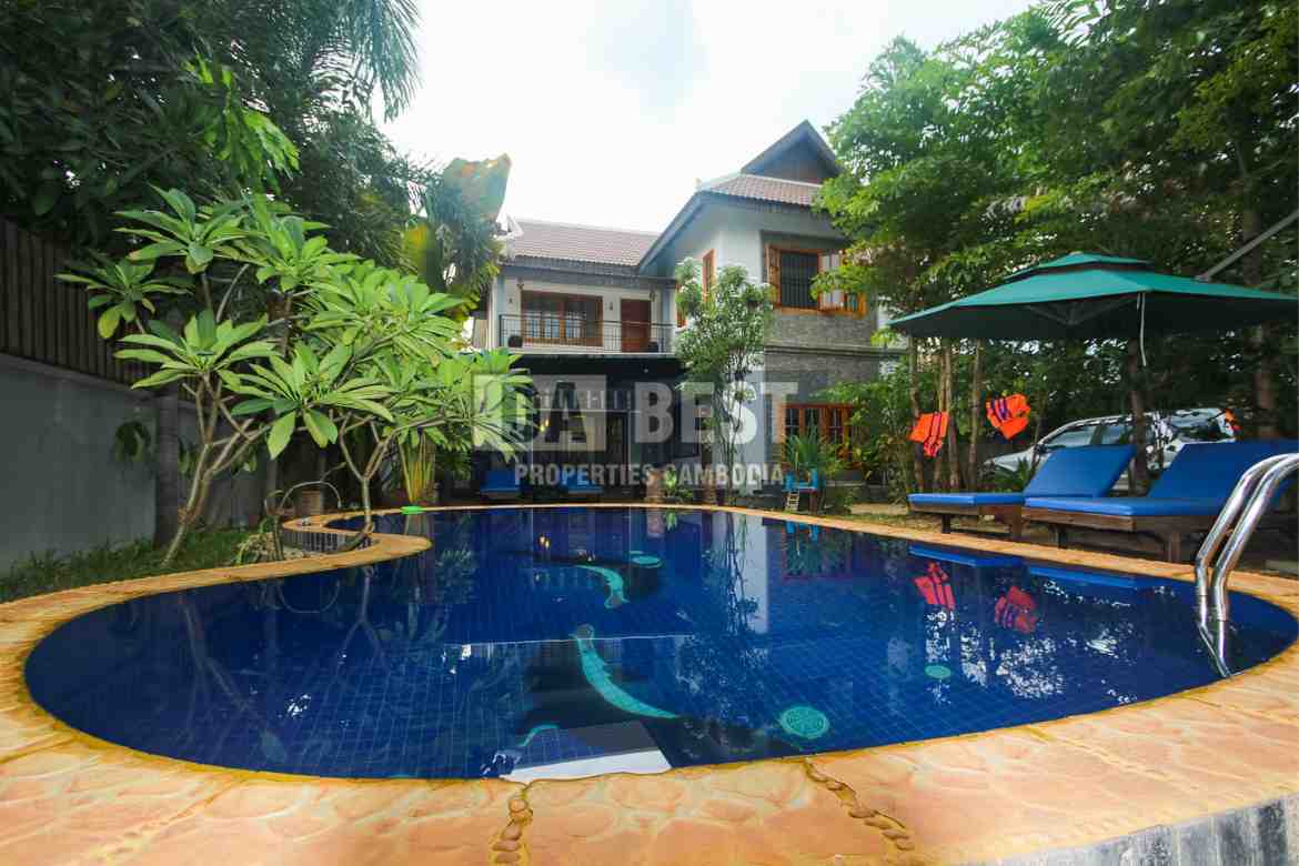 Private Villa with swimming pool for rent in Siem Reap-Sala Kamraeuk