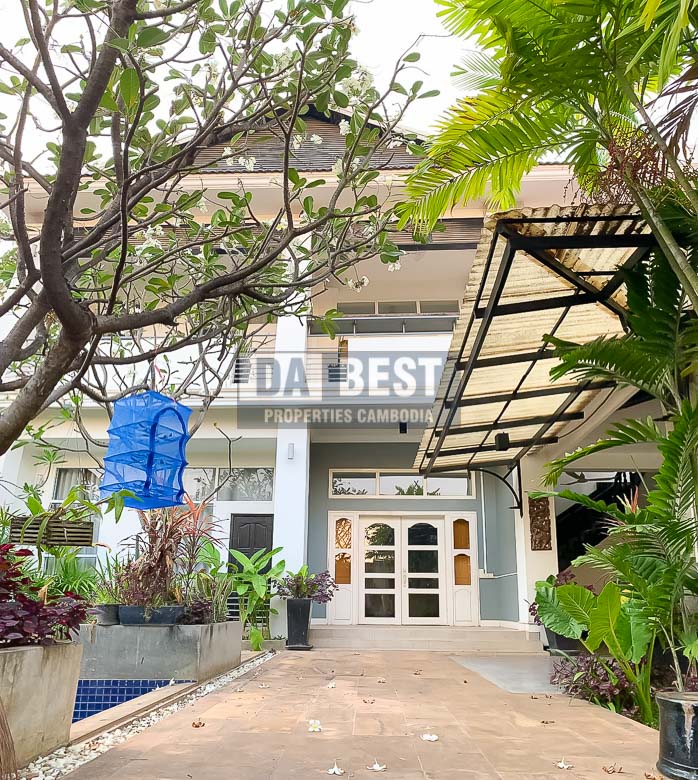 Boutique Hotel with 9 Bedrooms for Rent with Swimming pool in Siem Reap-WatBo