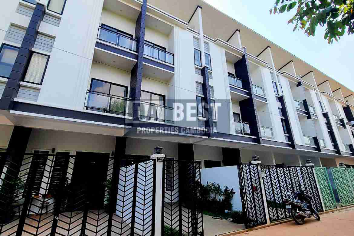Flat House 4Bedroom for Rent in Siem Reap - Sala Kamraeuk