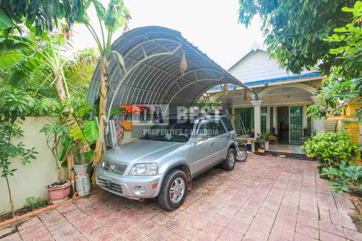 House 2 Bedroom for Sale in Siem Reap-Svay Dangkum