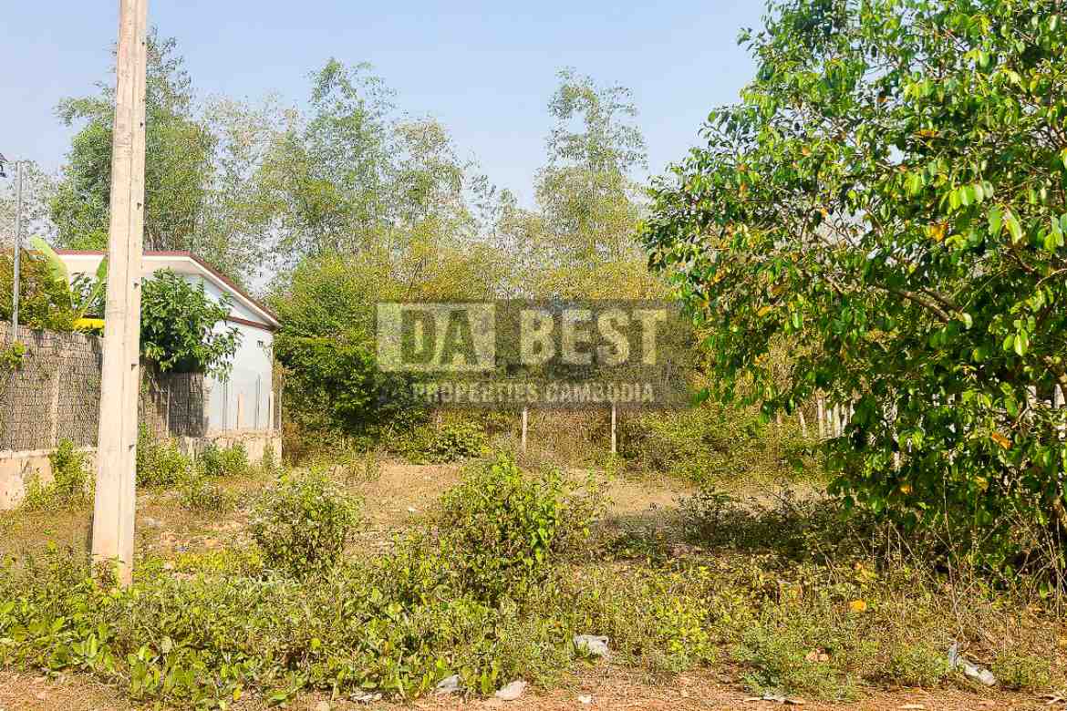 Land for Sale in Siem Reap - Sangkat Sror Ngae