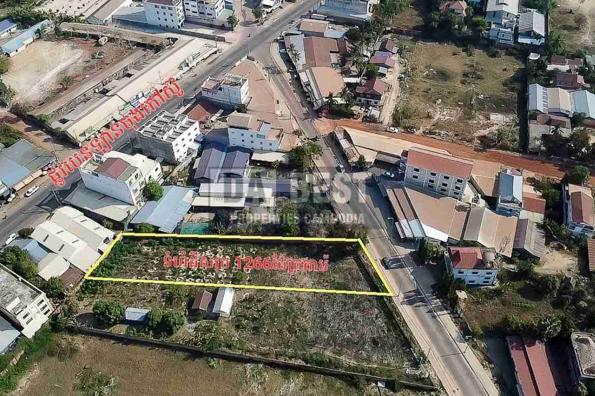 Land For Sale in Siem Reap - Sala Kamraeuk Near Old Bus Station Road