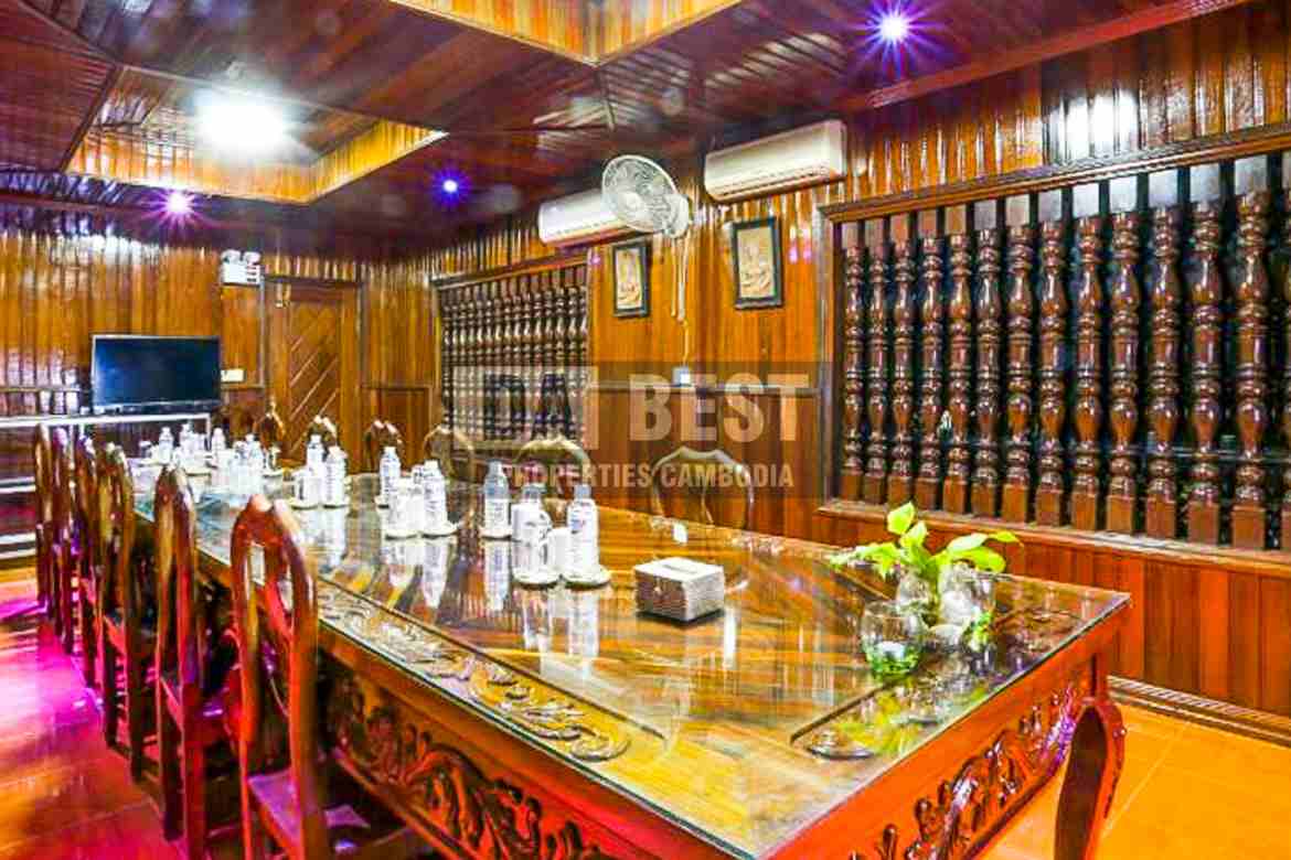 11Bedroom Guesthouse for Sale in Siem Reap-Slar Kram- Living Area