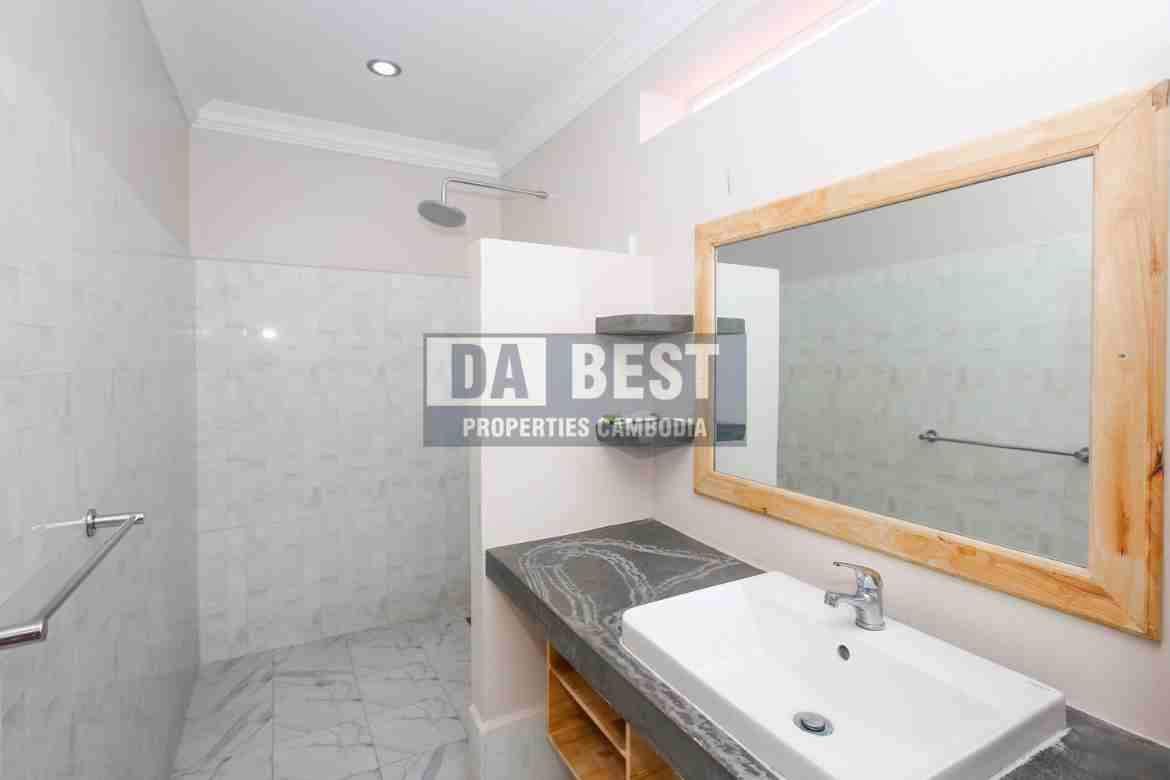 17 Bedroom Hotel for Sale in Siem Reap- Slor Kram-Bathroom
