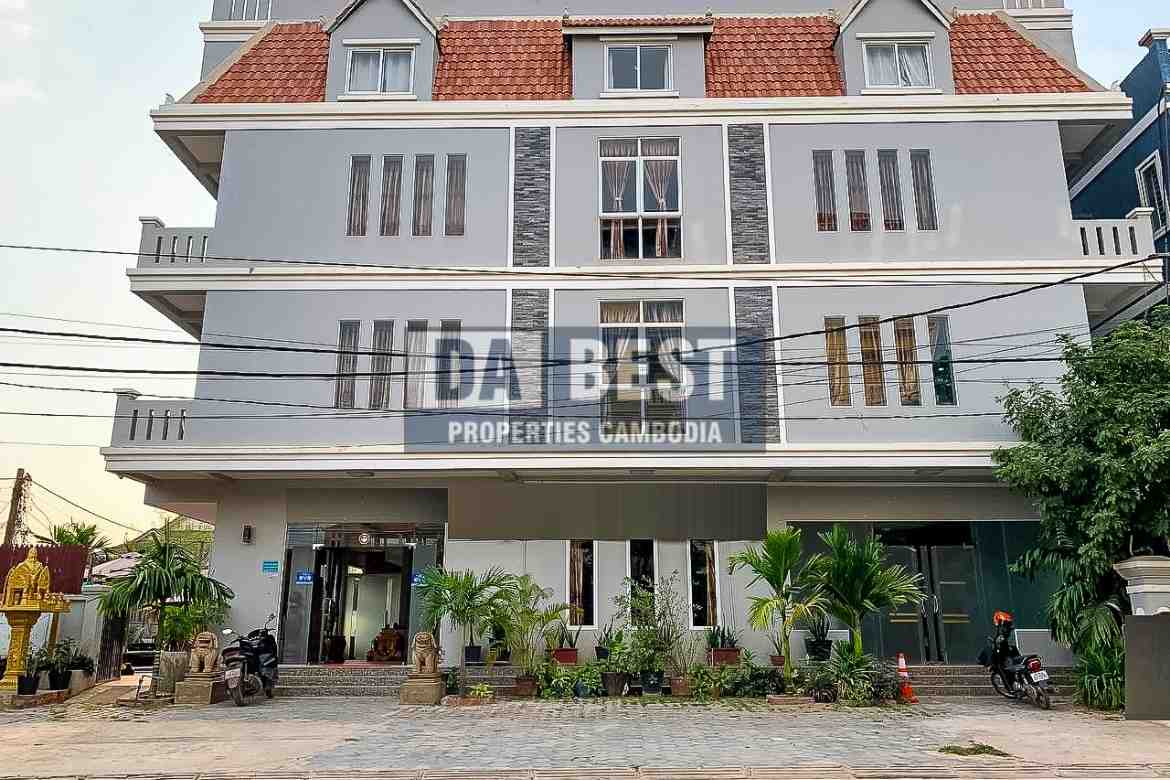 Central Hotel For Rent With 27 Rooms Siem Reap With Pool-Near The Night Market - Building