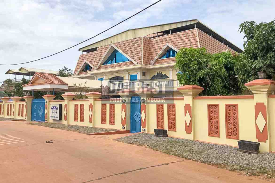 Hotel 42 room for sale in siem reap-svay dangkum-building