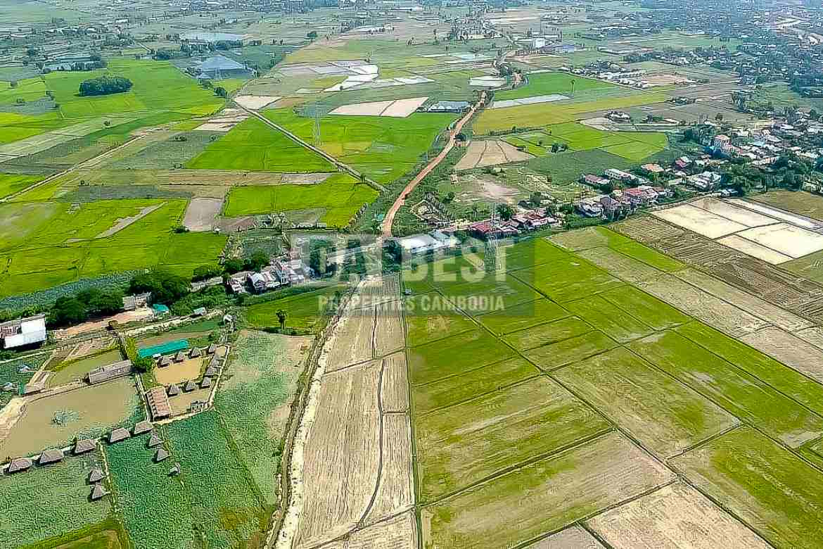 Land for sale near Phom Krom (2)