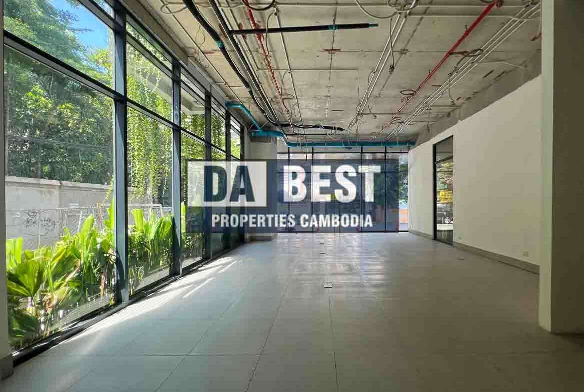 Space for rent in Phnom Penh - Tonle Bassac
