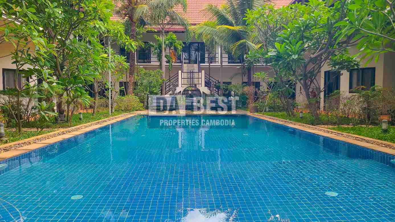 30 Room Boutique Hotel For Sale In Siem Reap - Sala Kamreuk - Pool