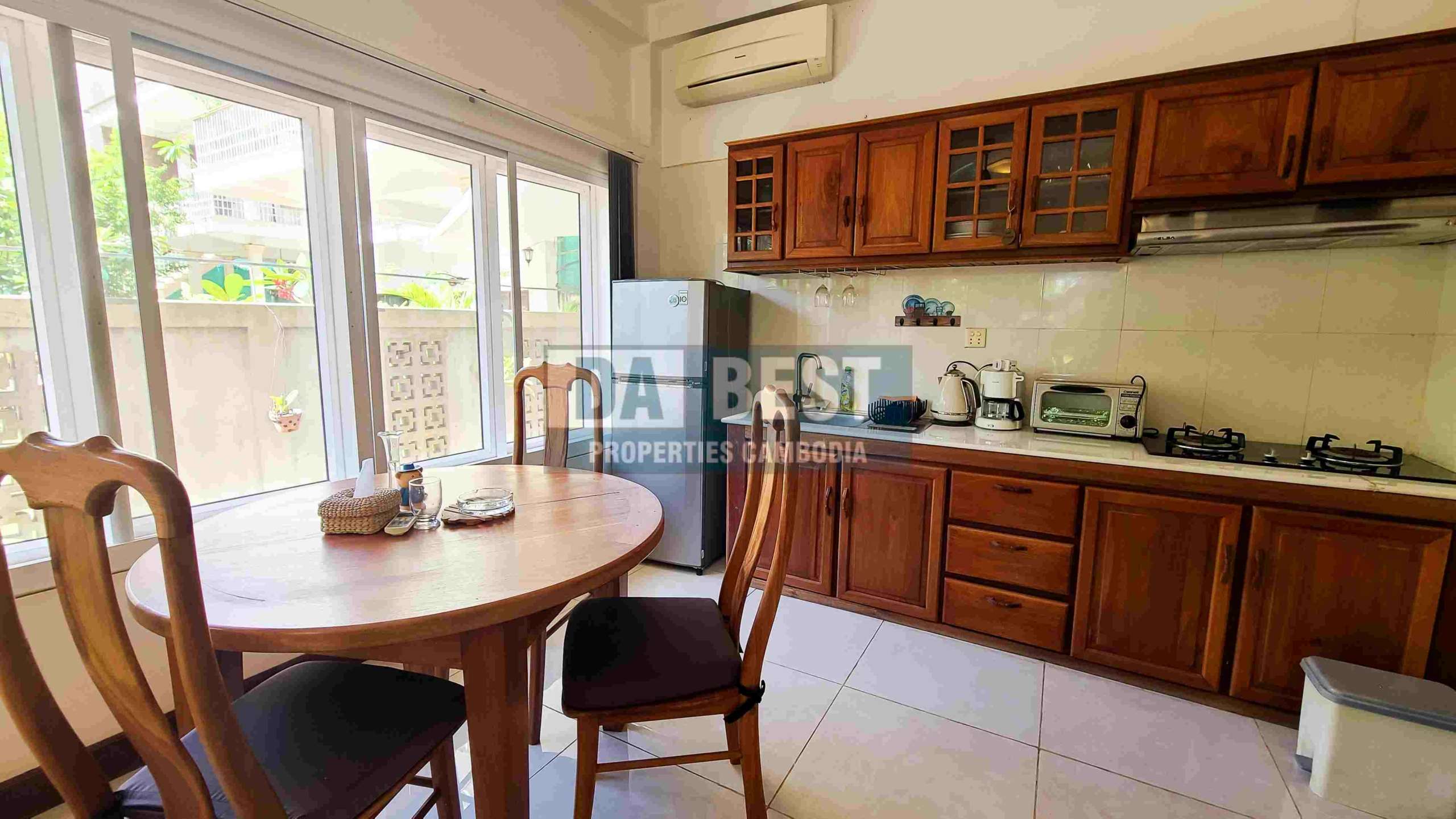 Modern Private Villa 4 Bedroom For Rent in Siem Reap - Kitchen area -1