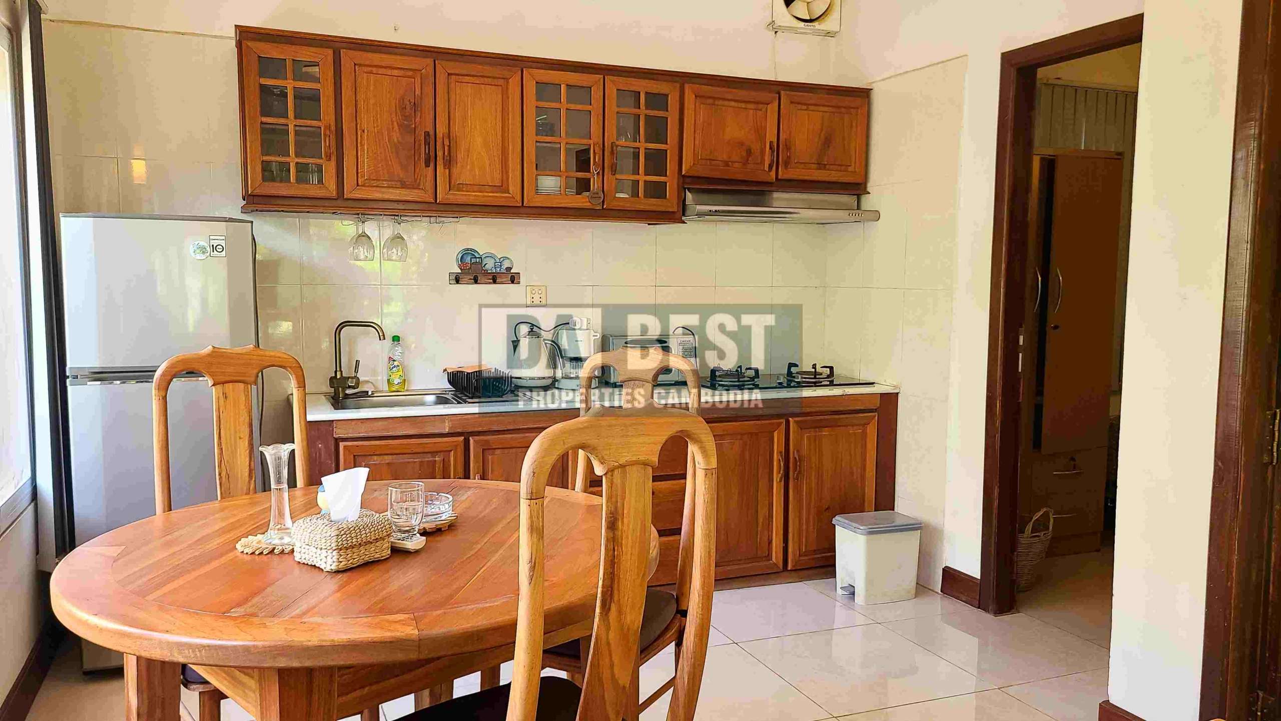 Modern Private Villa 4 Bedroom For Rent in Siem Reap - Kitchen area -1