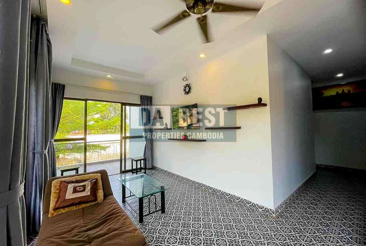 Private Villa 5 Bedroom For Sale in Siem Reap - Svay Dangkum - Living area (1)