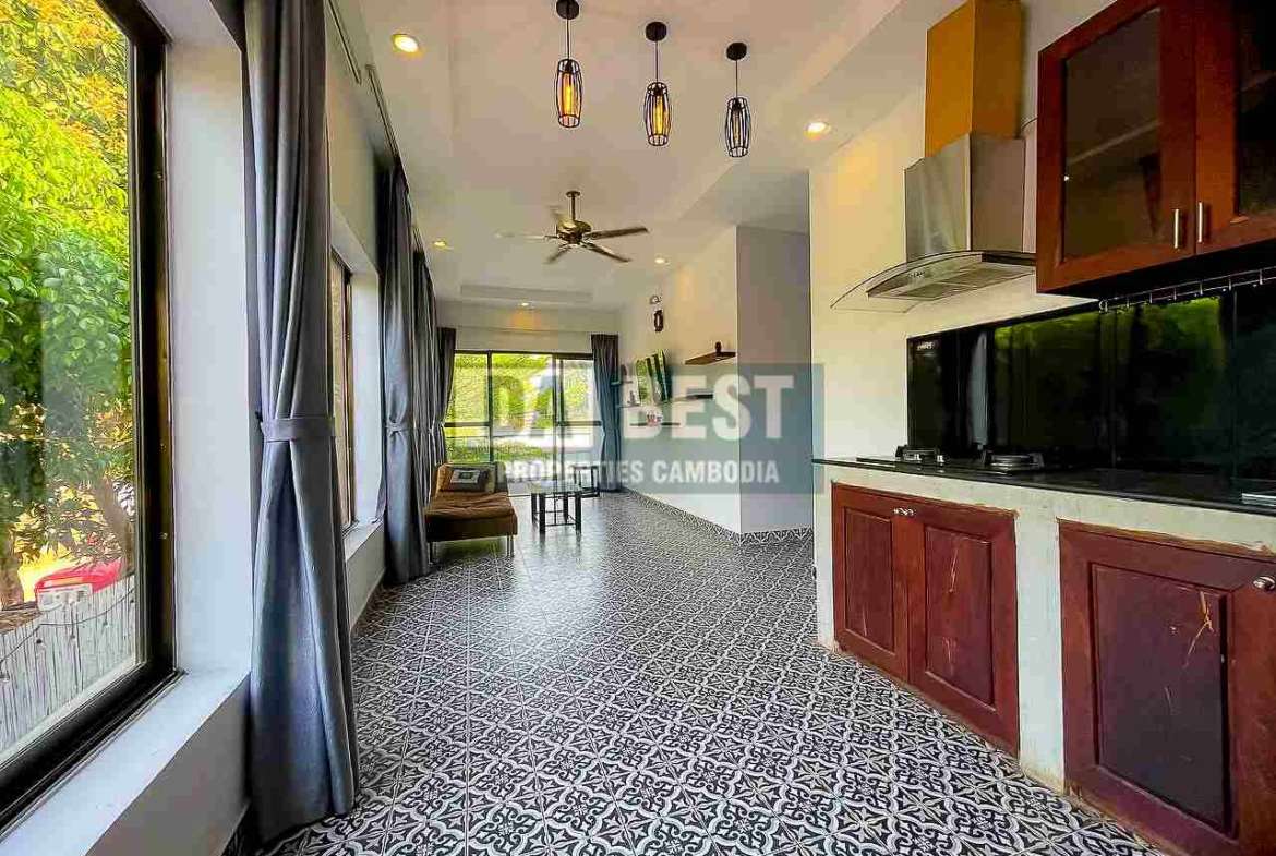 Private Villa 5 Bedroom Private Villa 5 Bedroom For Sale in Siem Reap - Svay Dangkum - Living area (1)For Sale in Siem Reap - Svay Dangkum - Swimming pool - 1