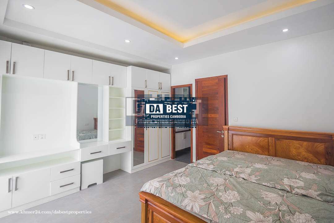 3 Bedrooms House For Rent in Siem Reap - Bedroom -1