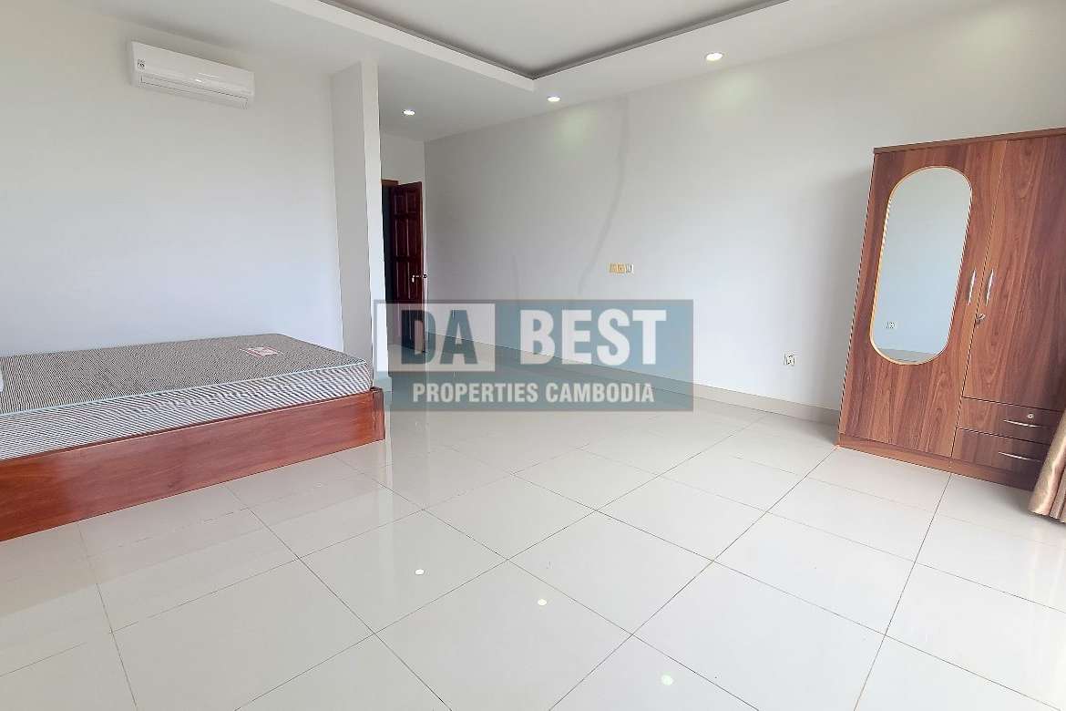 5 Bedroom House for Rent in Siem Reap - Borei Premier - Bedroom - 4
