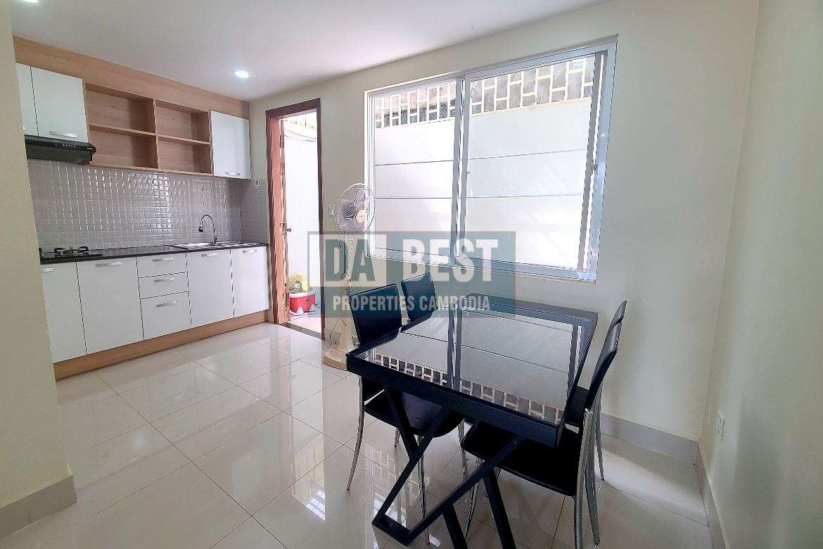5 Bedroom House for Rent in Siem Reap - Borei Premier - Kitchen area