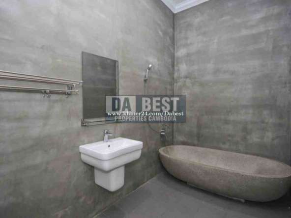 Large 2 Bedroom Apartment For Rent In Siem Reap Walking Distance To Central Park - Bathroom - 1