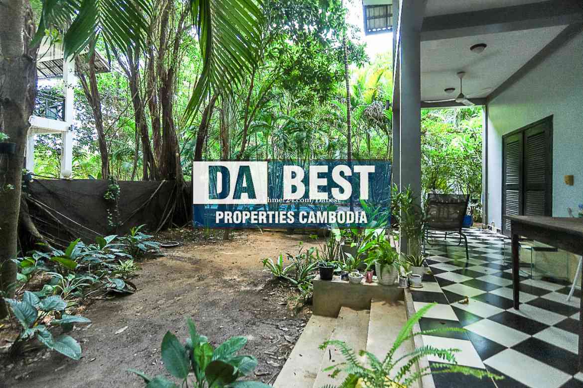 Modern Villa 2 Bedroom For Rent In Siem Reap – Slor Kram - Balcony