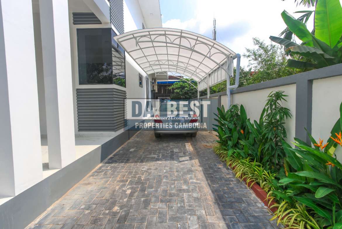4 Bedroom Villa for Rent in Siem Reap-Wat Bo