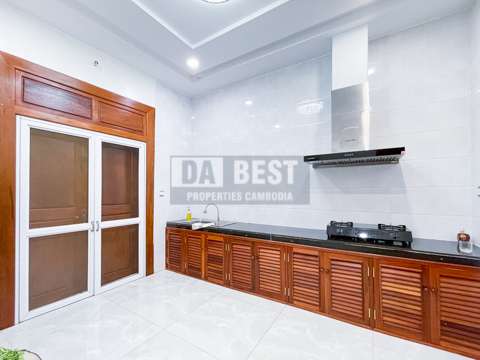 Private Villa 2 Bedrooms For Rent In Siem Reap - Kitchen