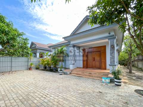 Private Villa 2 Bedrooms For Rent In Siem Reap_