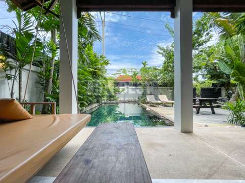 Wooden House 4 Bedrooms for Rent with Private Swimming Pool in Siem Reap - Pool