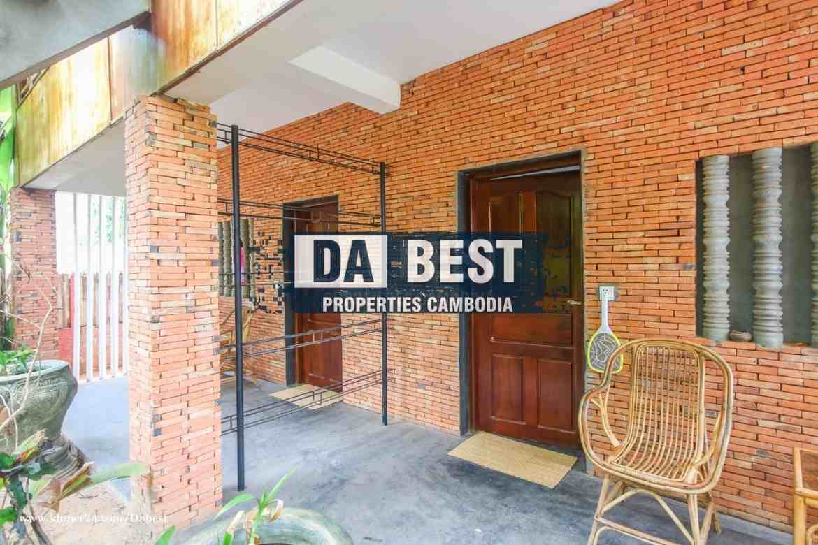 Wooden House 5 Bedroom For Sale In Siem Reap - ID SRV742 - Balcony