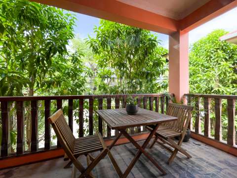 1 Bedroom Apartment With Pool For Rent In Svay Dankum – Balcony