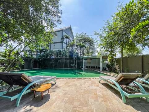 10 rooms Boutique with Swimming Pool for Rent in Krong Siem Reap - Swimming Pool-3