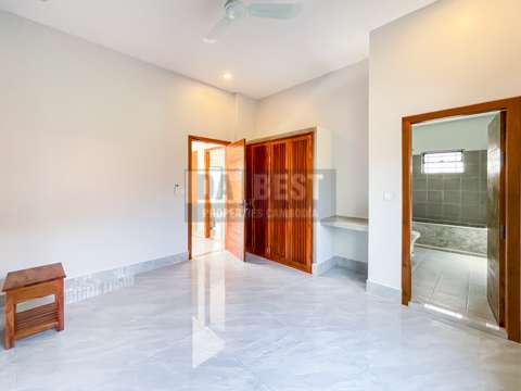 Private House 2 Bedrooms For Rent In Siem Reap - Bedroom-3