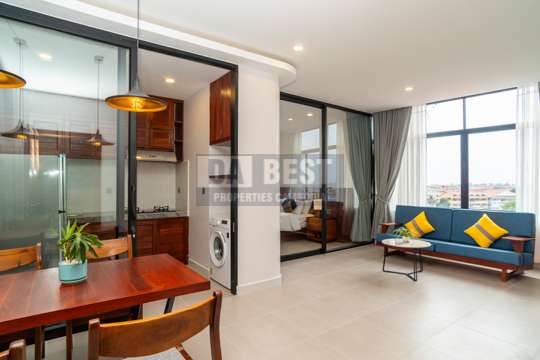 1 Bedroom Apartment for Rent with Pool in Krong Siem Reap - Livingroom & Kitchen