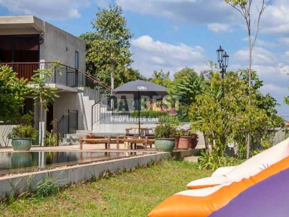 4 Bedroom Villa With Swimming Pool and Graden For Rent (2)