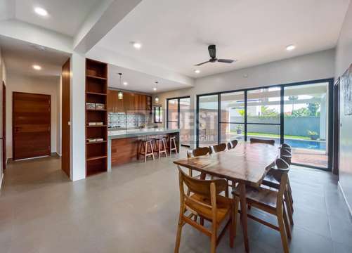 Private Villa 4 Bedroom With Swimming Pool For Sale In Siem Reap - Kitchen area
