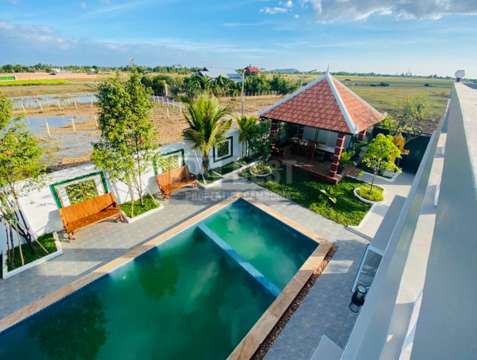 Private Villa 2 Bedrooms with Pool For Rent In Siem Reap – Swimming Pool